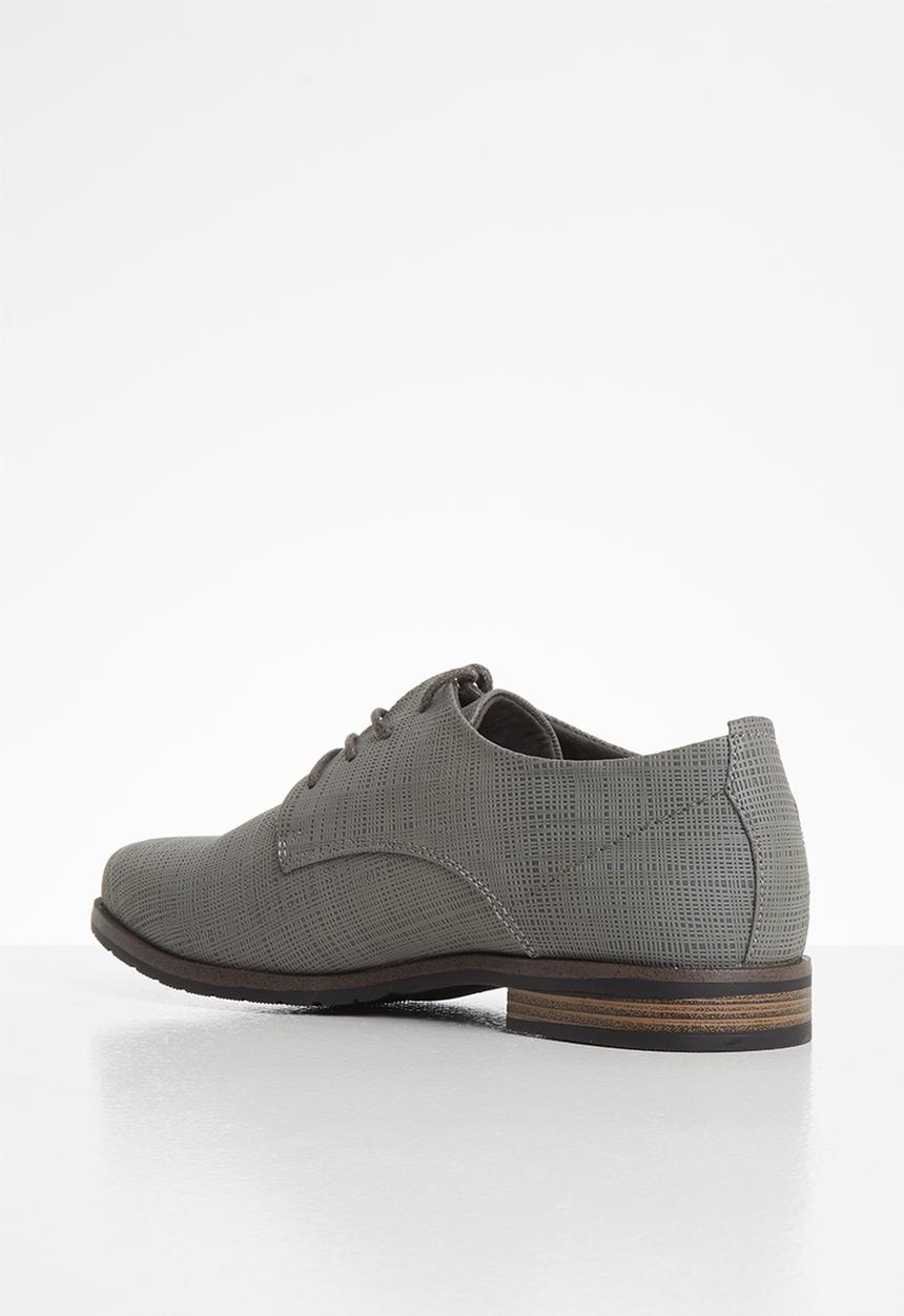 Miss Black - Alpha 4 brogue - grey