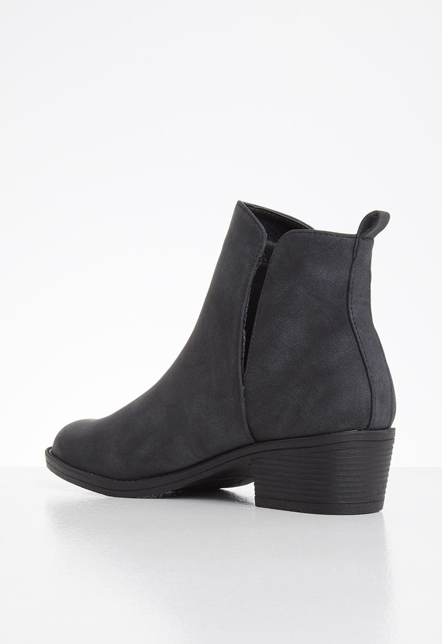 Butterfly Feet - Kelly nubuck ankle boot - black
