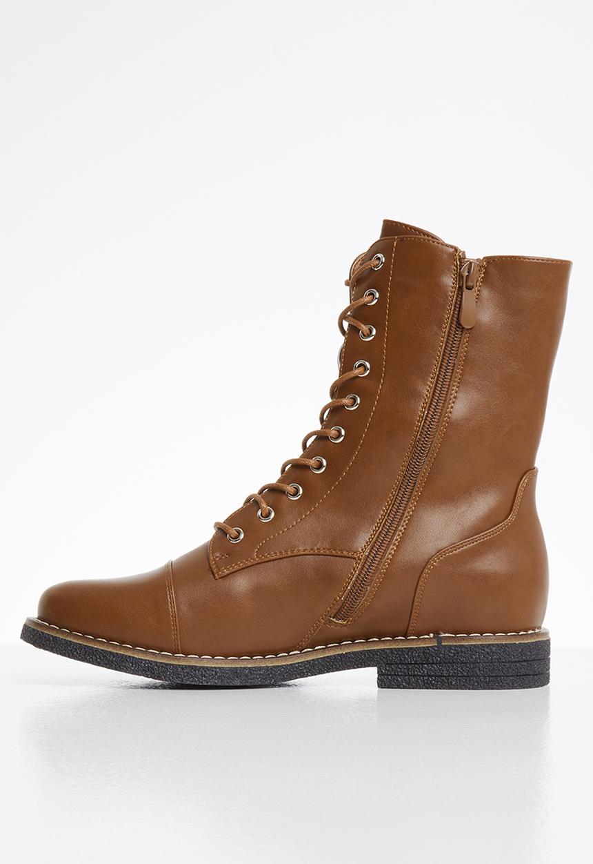 Butterfly Feet - Denny combat boot - tan
