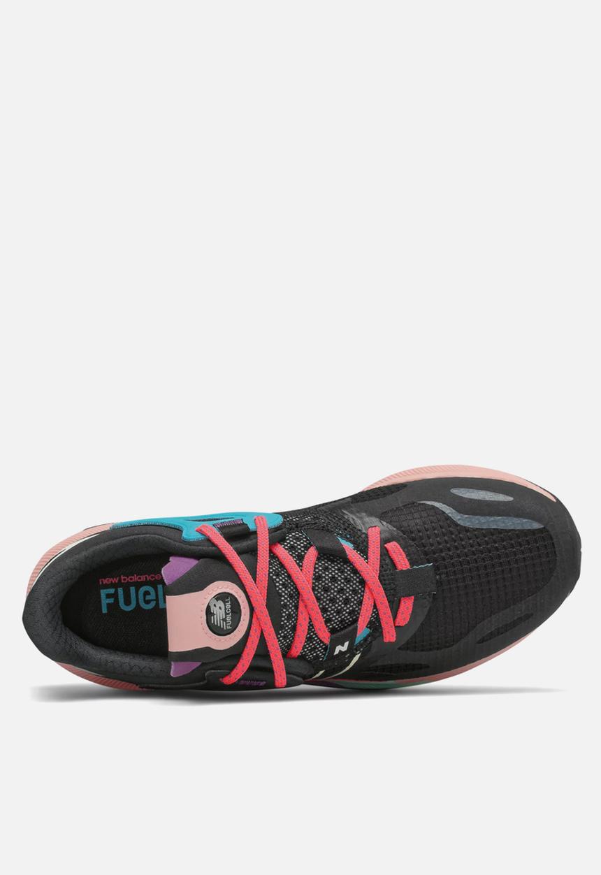 New Balance  - FuelCell Propel RMX - black