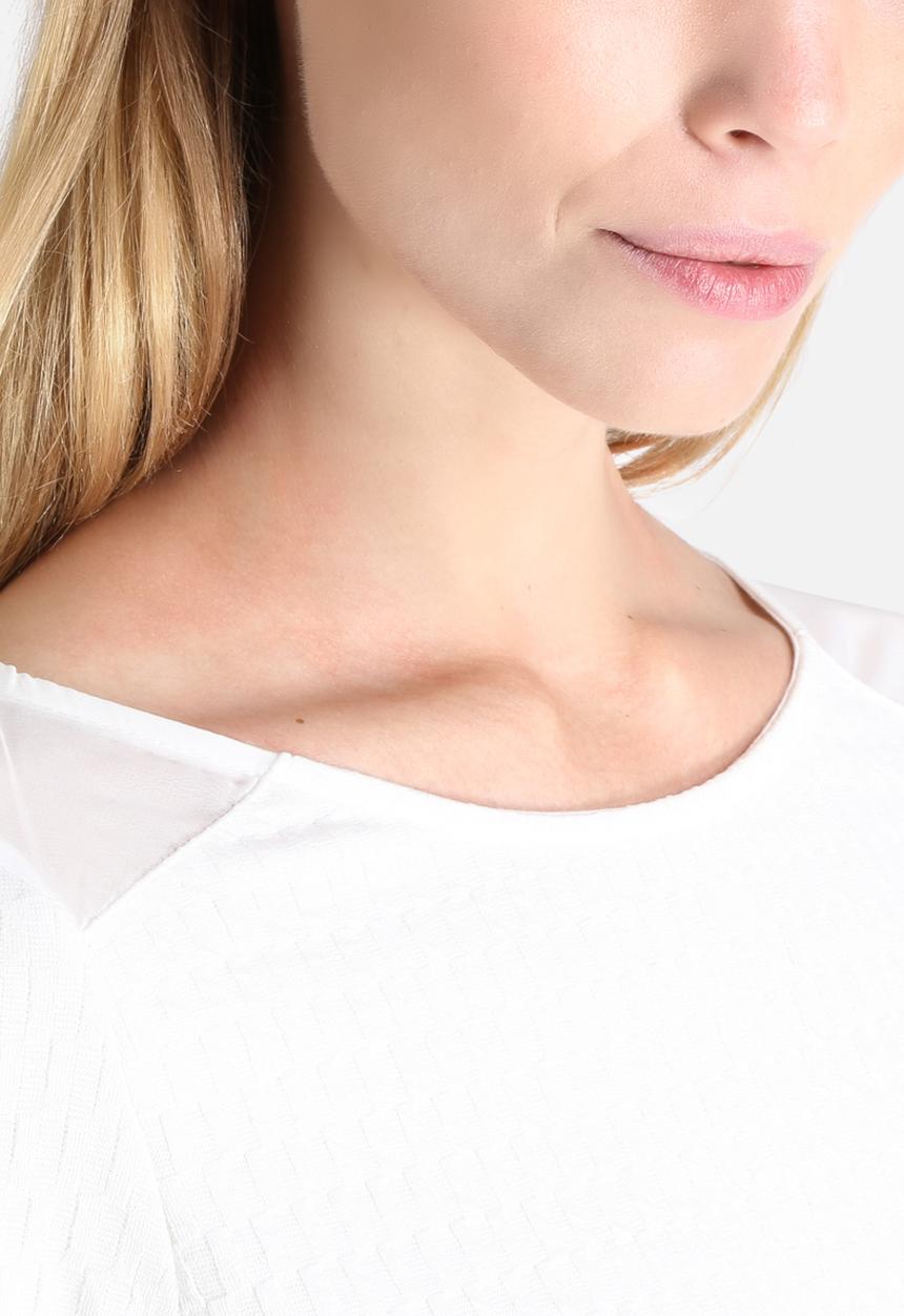 Vero Moda - Edna 3D Top