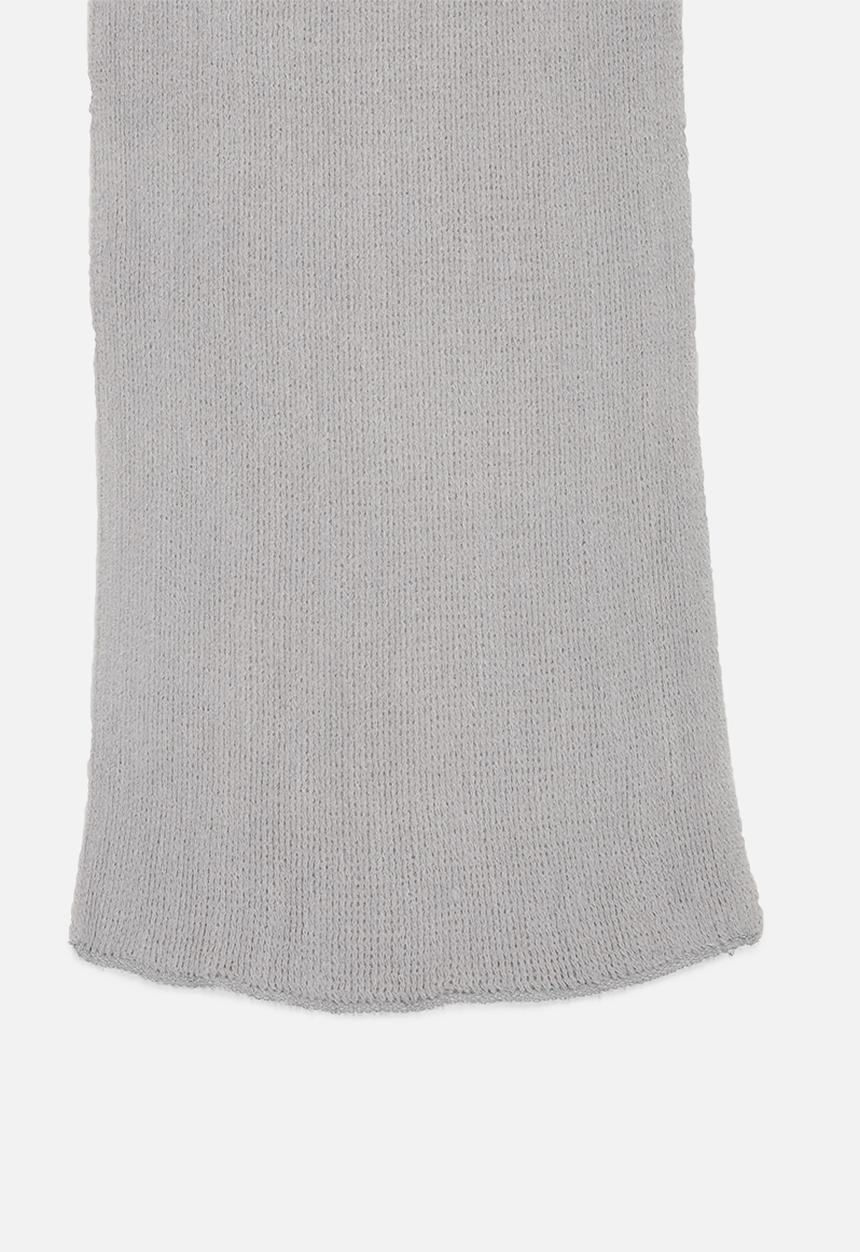 edit - Knitted infinity scarf - grey