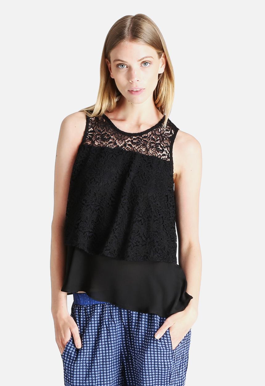 Vero Moda - Celli Lace Party Top 