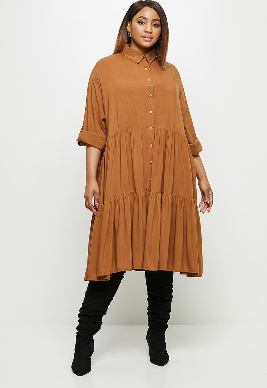 edit Plus - Tiered shirt dress - tan