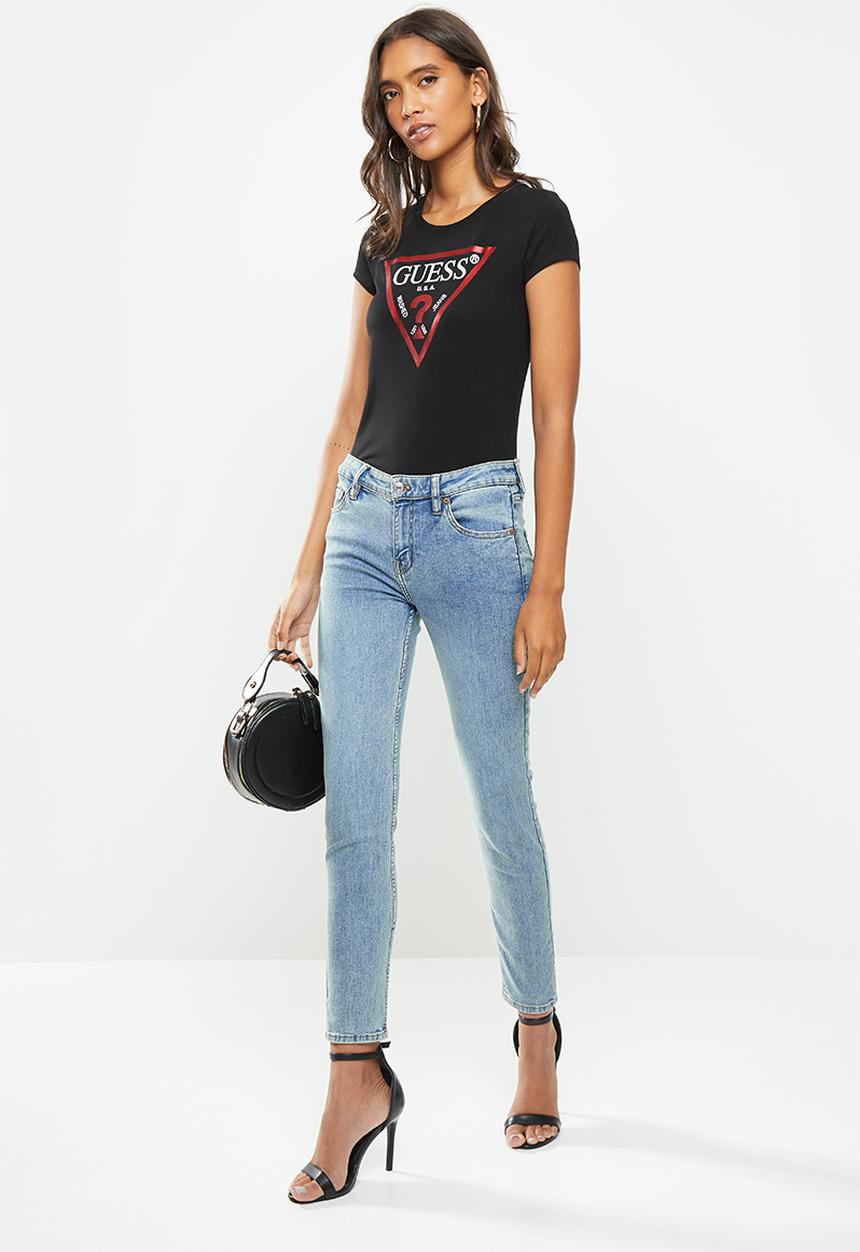 GUESS - Short sleeve core triangle tee - black