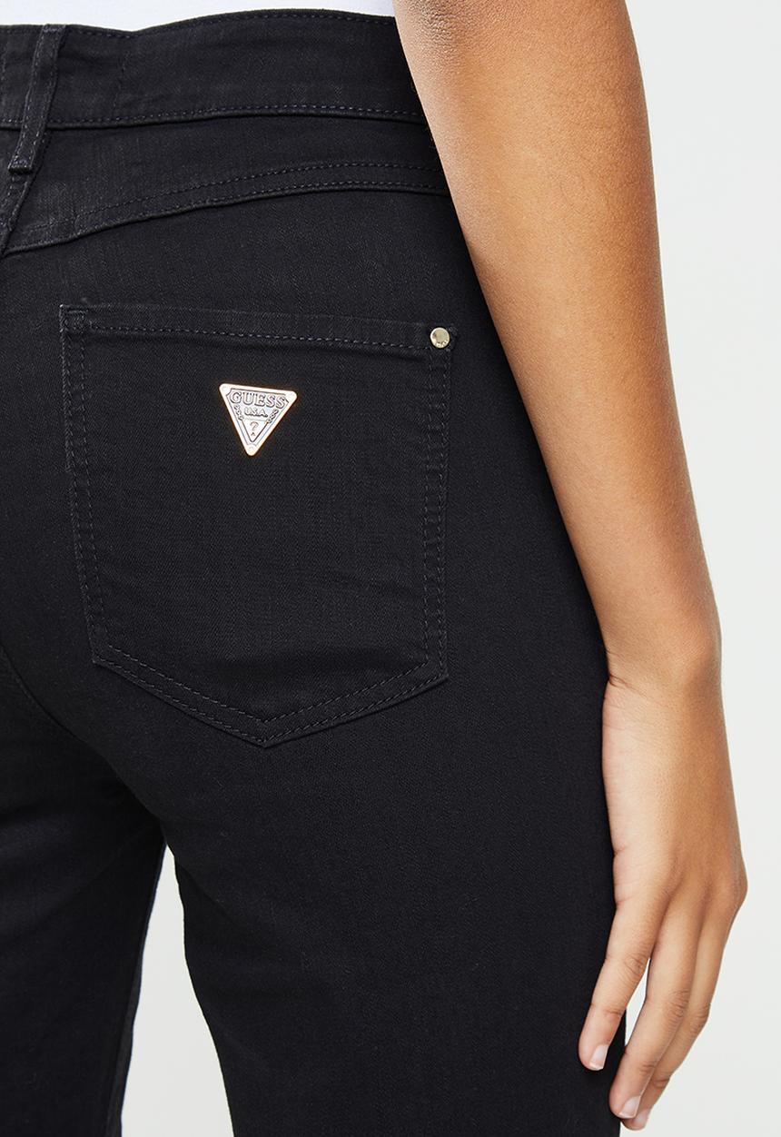 GUESS - 1981 skinny w/ flap pockets - black