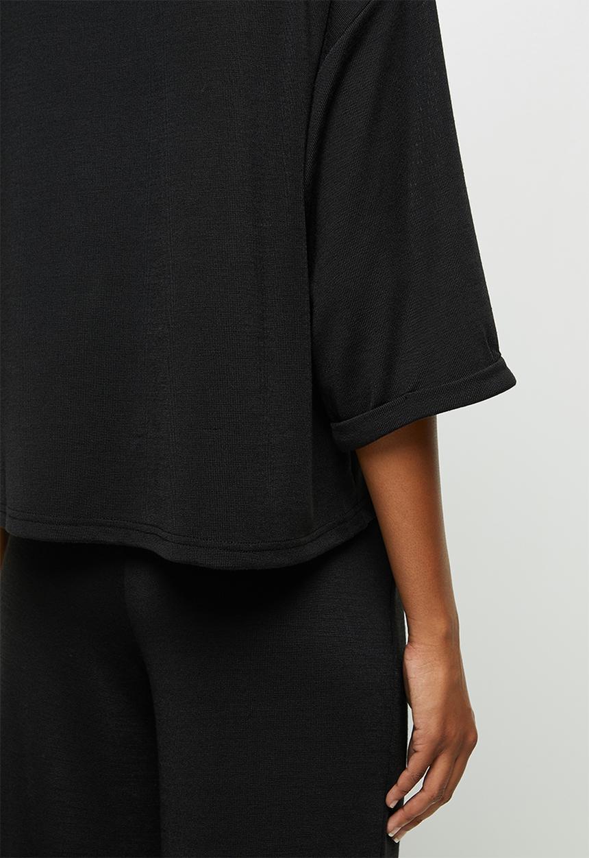 edit - Cosy knit boxy tee - black