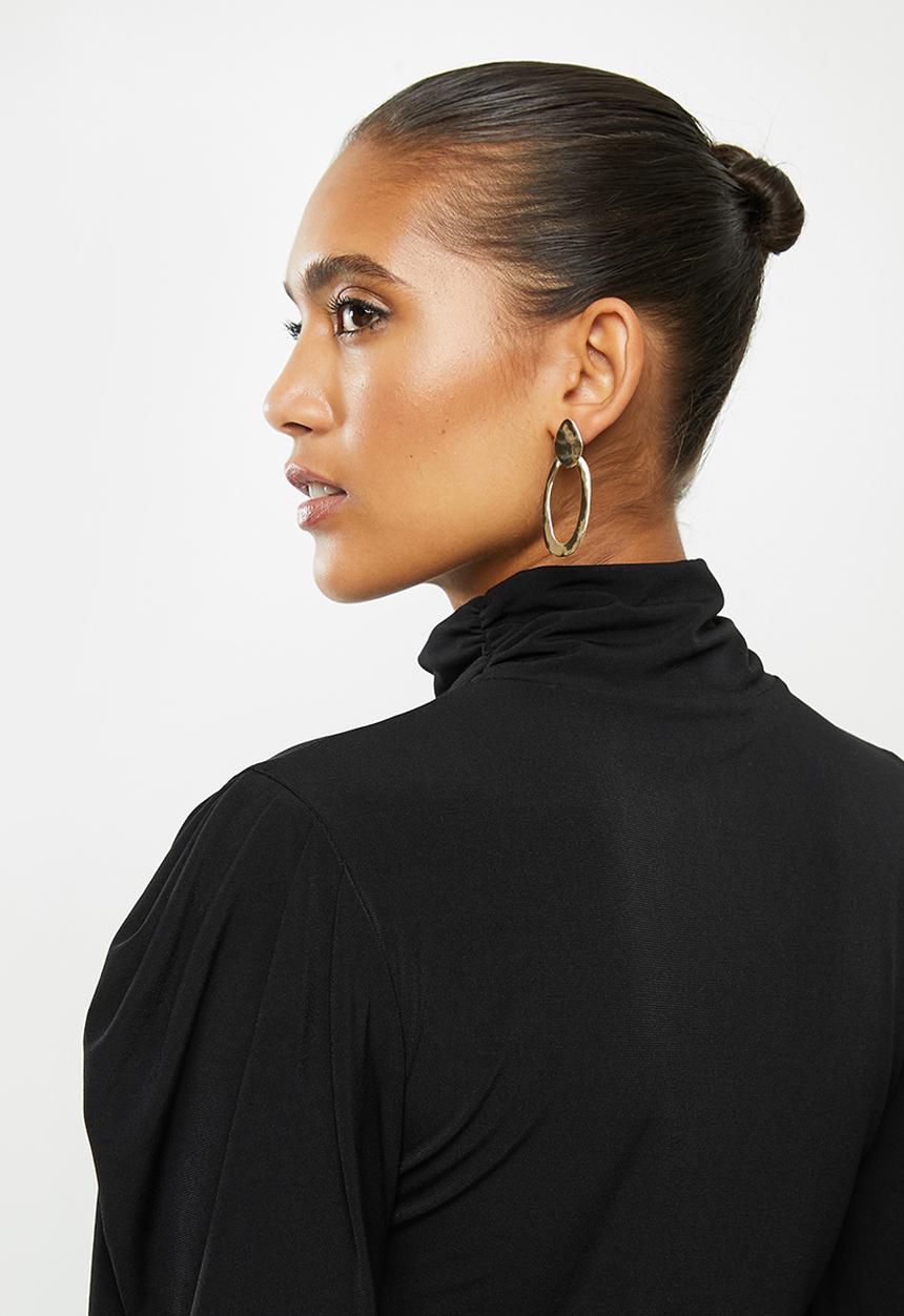 VELVET - Knit turtle drape shoulder crop top - black