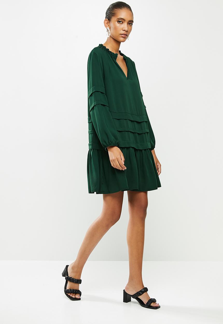 VELVET - Voluminous dropped waist mini dress with balloon sleeve - green 