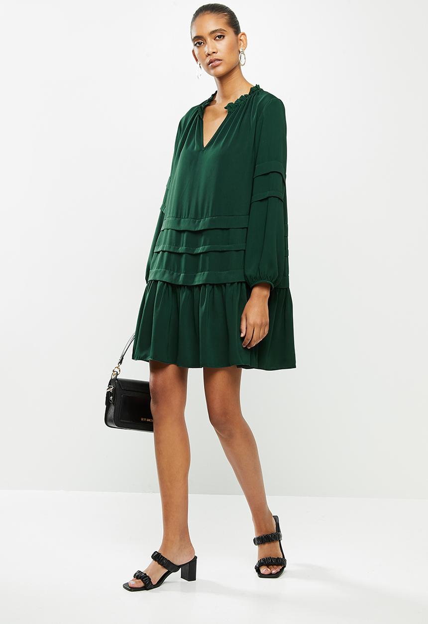 VELVET - Voluminous dropped waist mini dress with balloon sleeve - green 