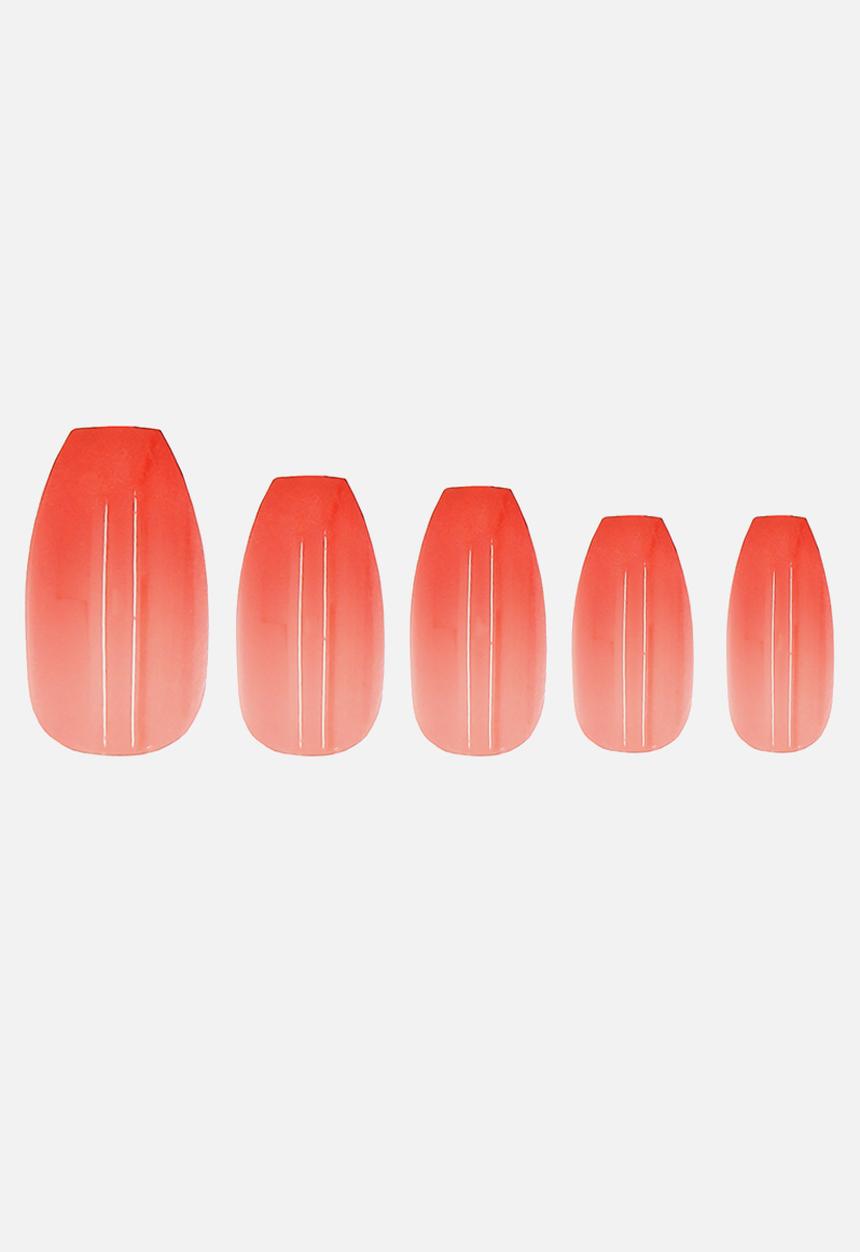 W7 Cosmetics - Glamorous Nails - Strawberry Daiquiri