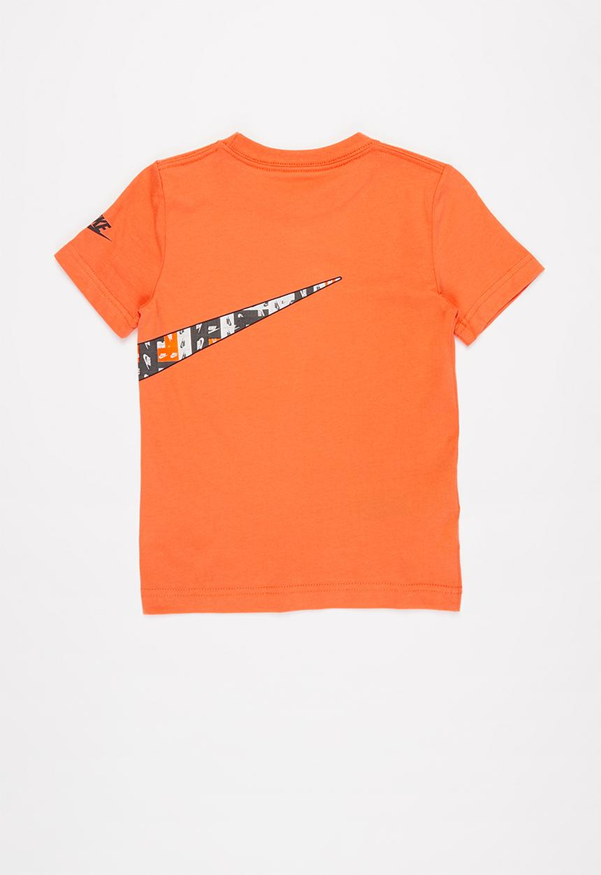 Nike - Lo-fi label wrap swoosh short sleeve tee - orange