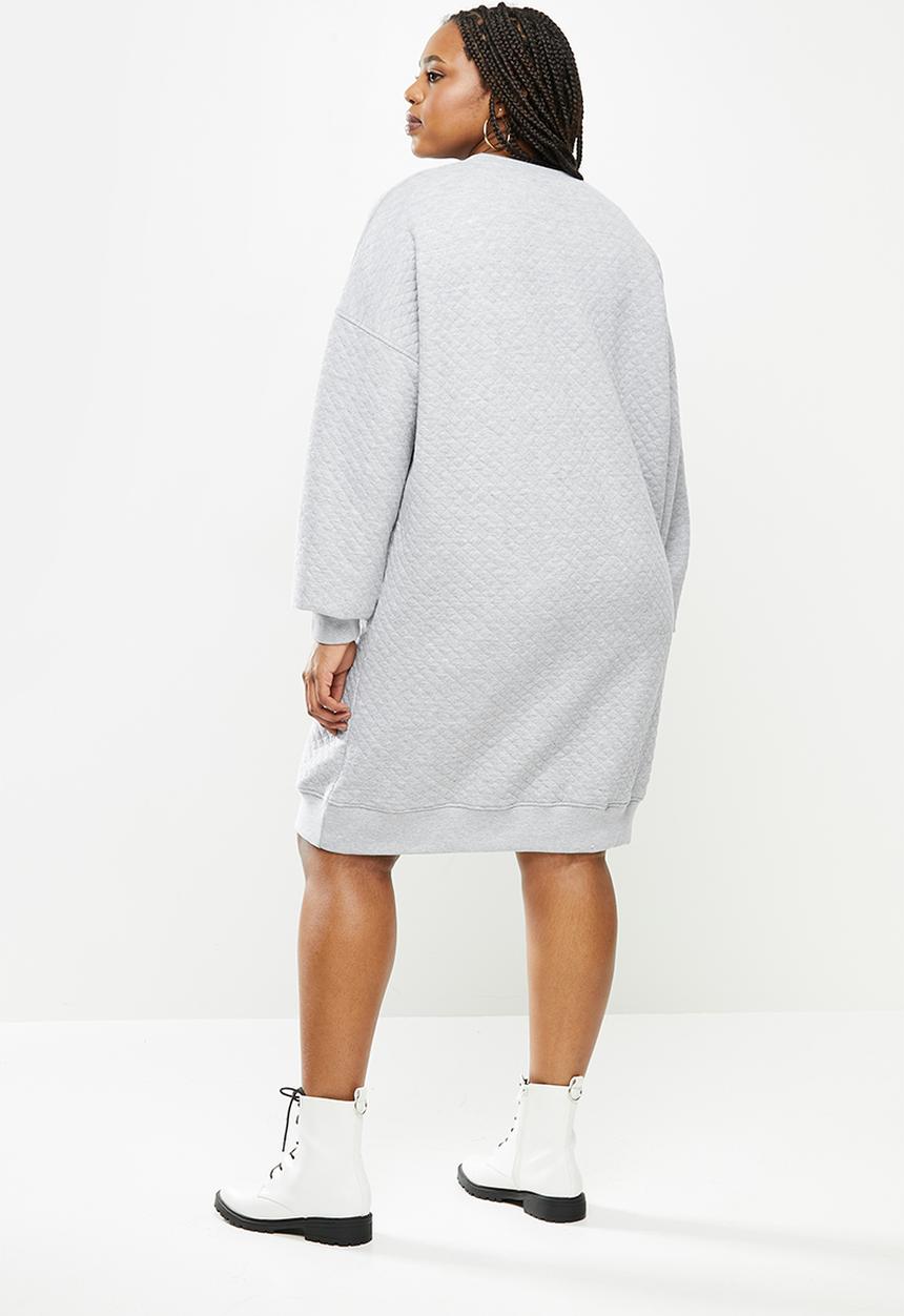 Missguided - Plus size quilted sweater dress - grey