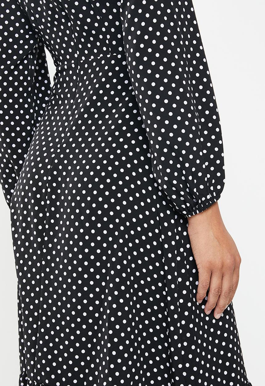 Missguided - Ruffle hem midi smock dress long sleeve polka - black & white