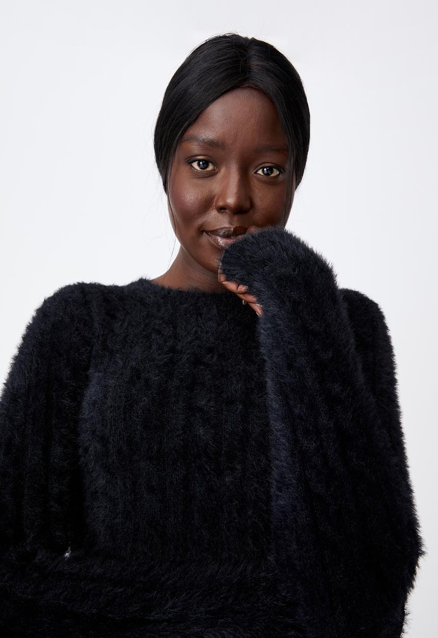 Factorie - Fluffy knit crop jumper - black