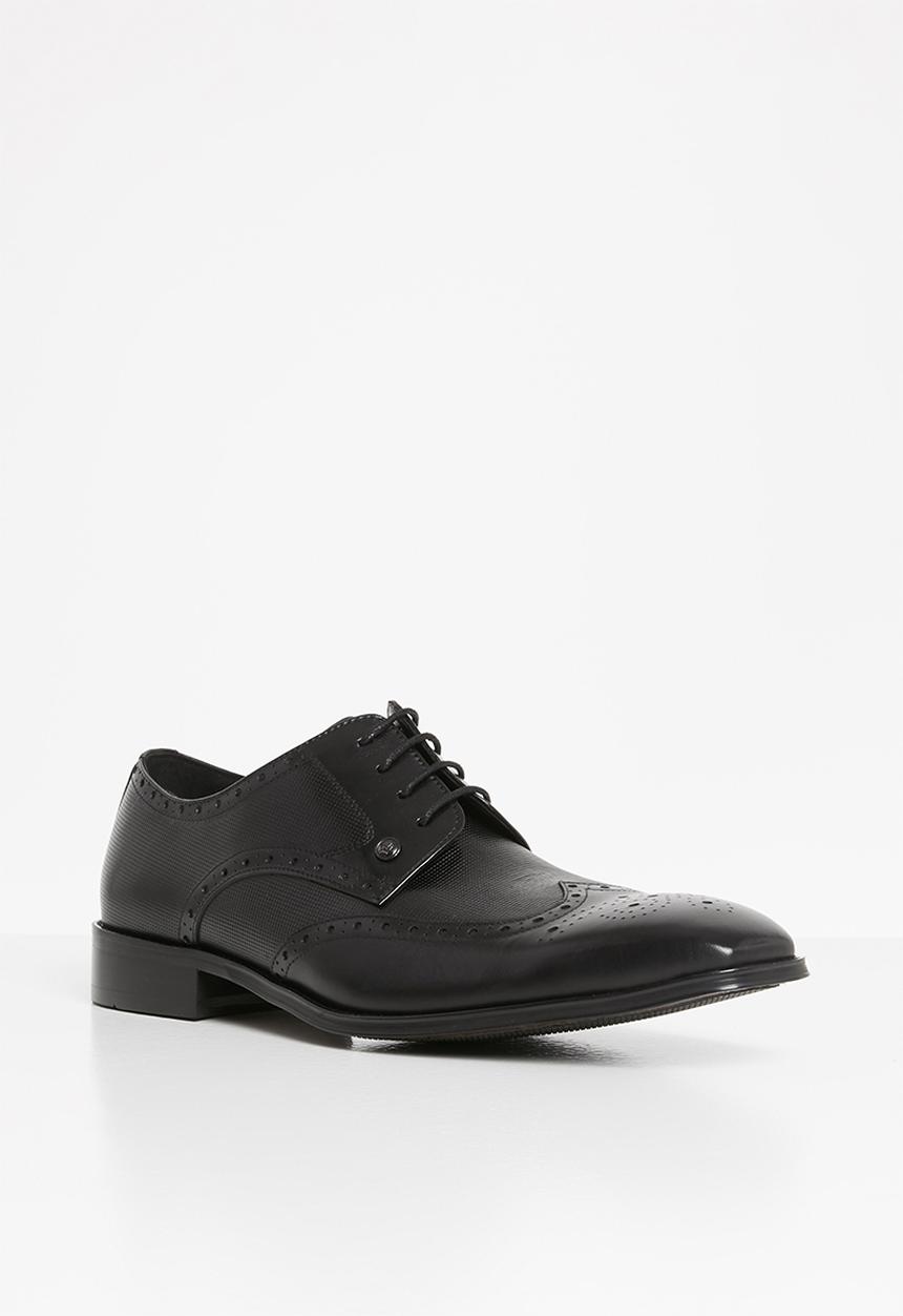 POLO - Gibson leather pin punch wing cap - black