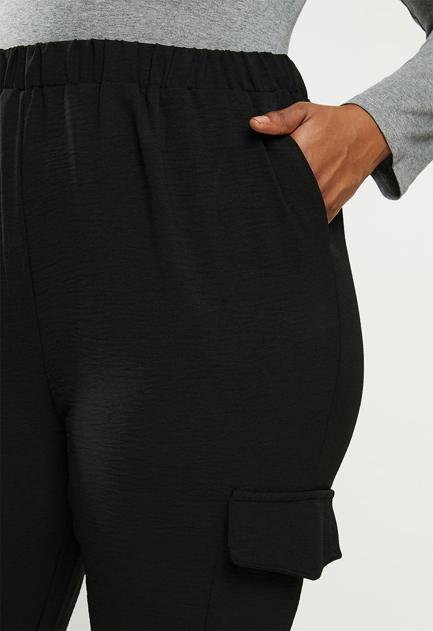Blake - Cargo paperbag pant - black
