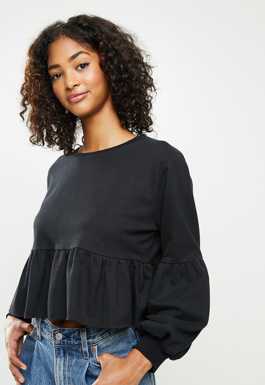 Blake - Fleece tiered cropped sweater - black