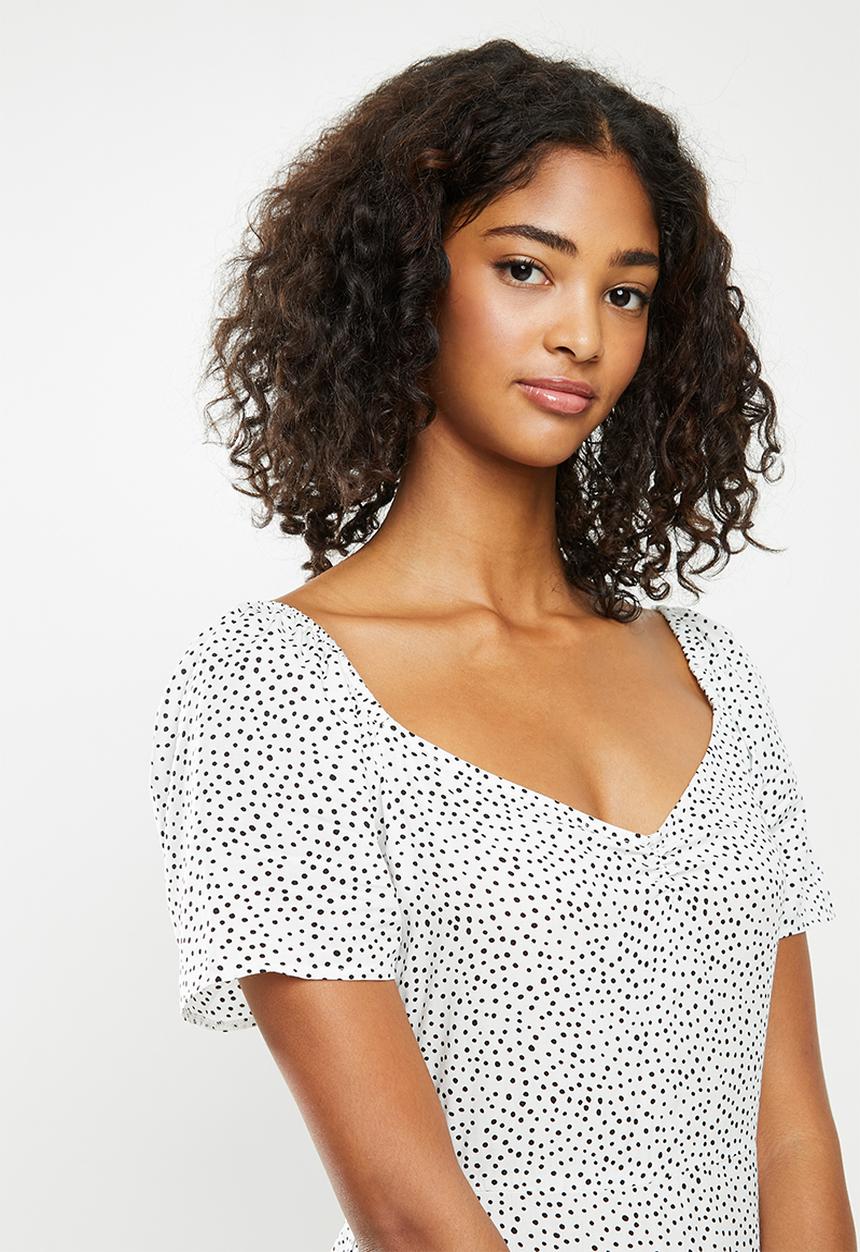 Blake - Puff sleeve midi dress with slit - white & black 