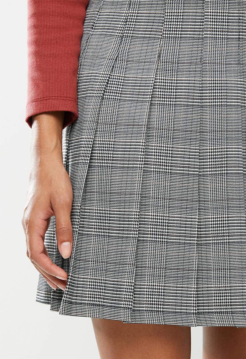 Blake - Check pleated mini skirt - black 