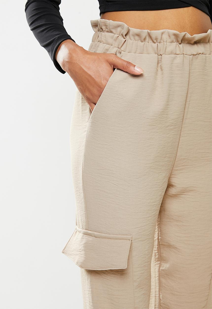 Blake - Cargo paperbag pant - neutral
