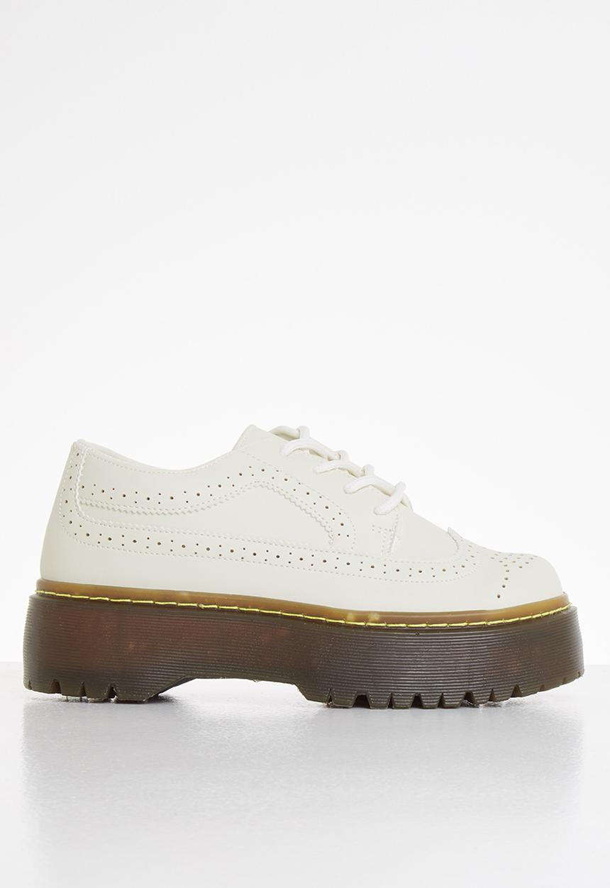 Superbalist - Siya brogue - neutral 
