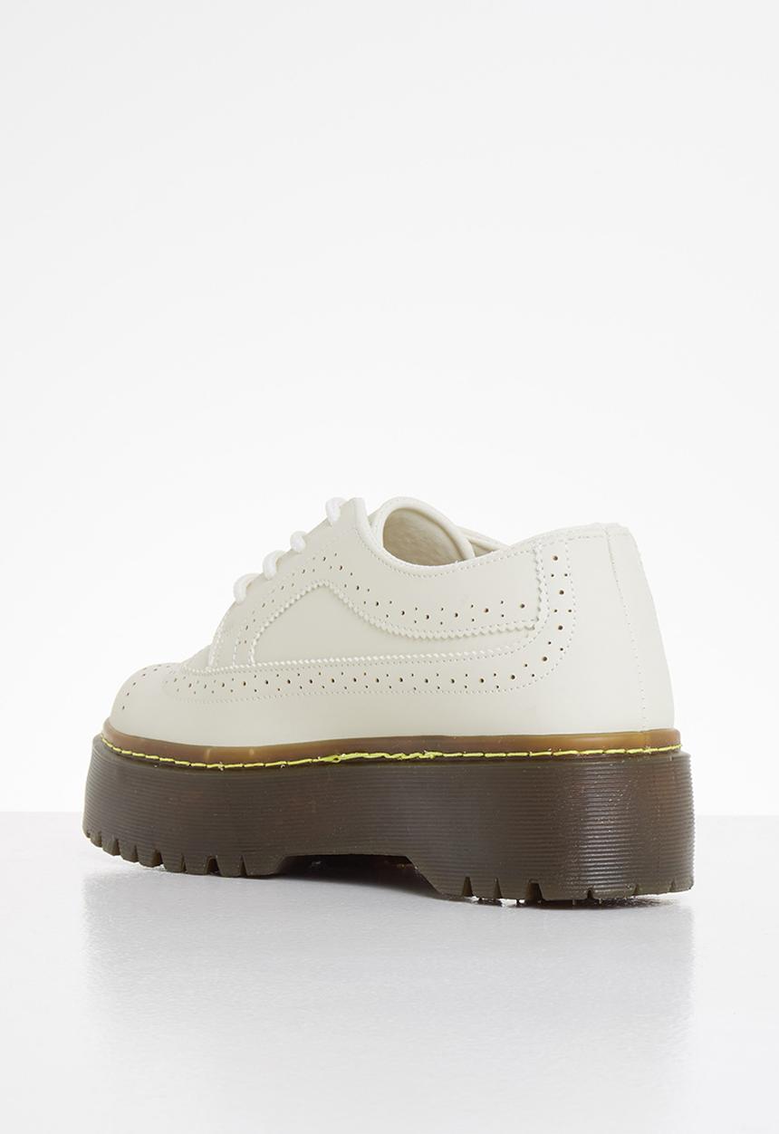 Superbalist - Siya brogue - neutral 