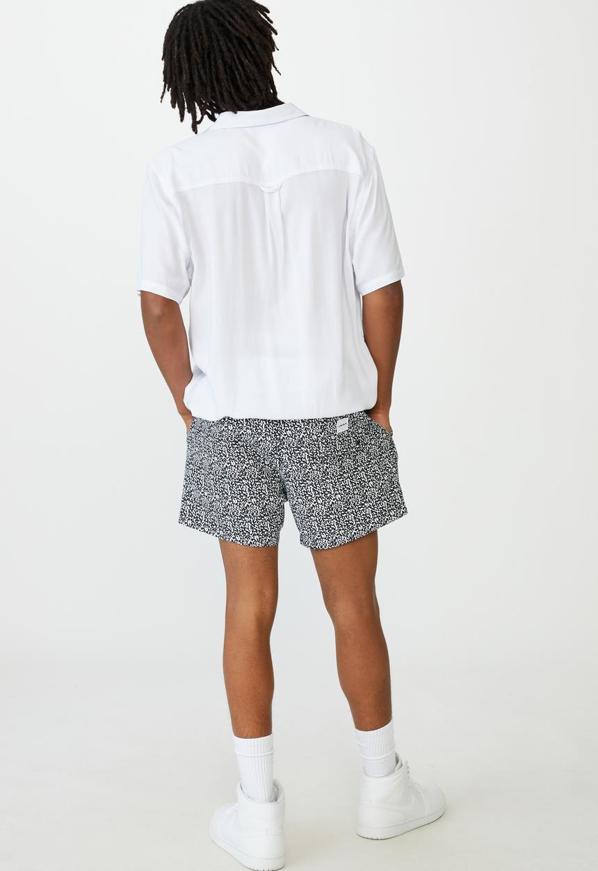 Factorie - Resort short - black & white