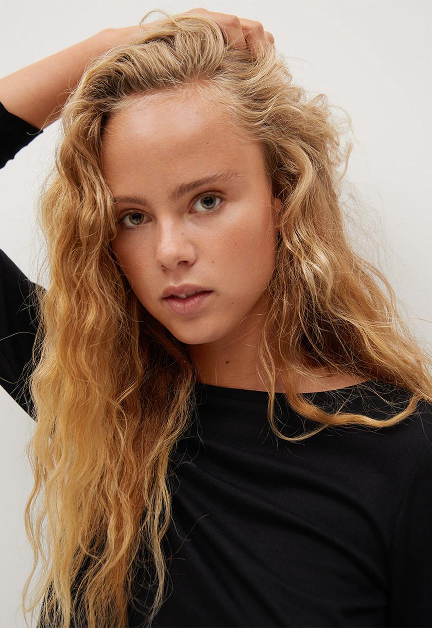 MANGO - T-shirt saco - black