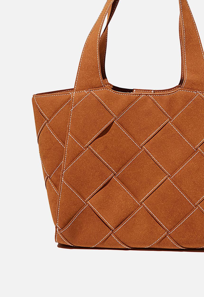 Rubi - Soft woven tote - tan