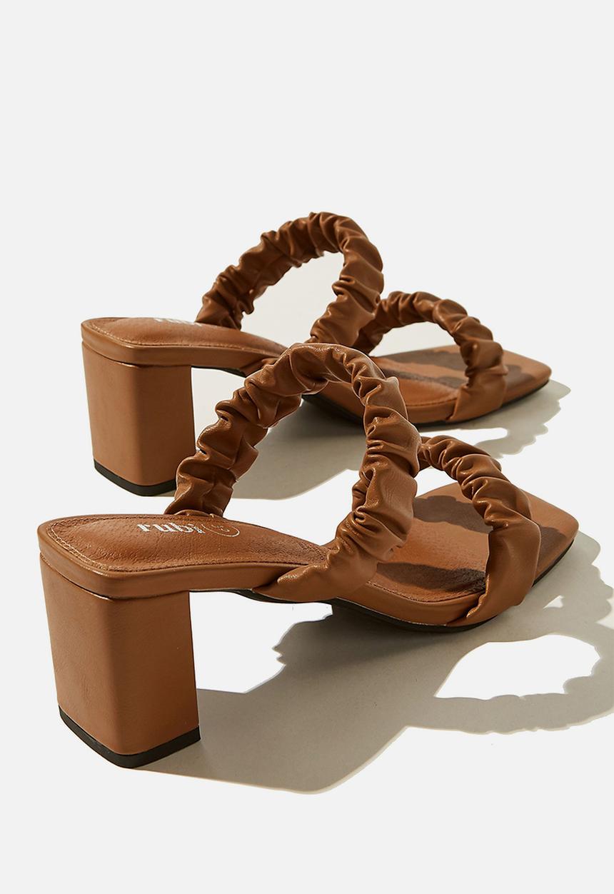 Cotton On - Abbie scrunchie heel - tan pu