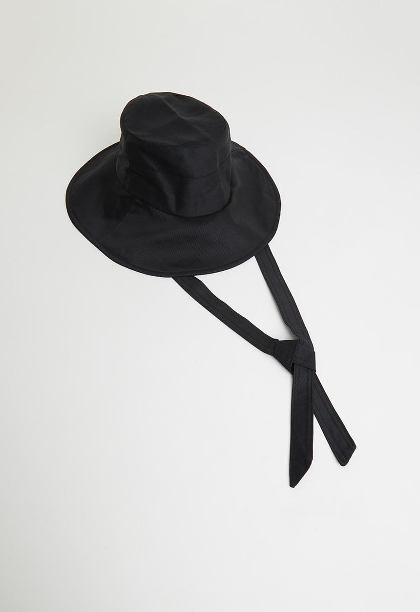 Crystal Birch - Aspen hat - black