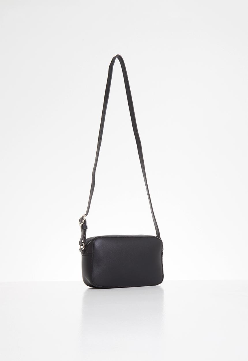 Superbalist - Yasmin crossbody bag - black