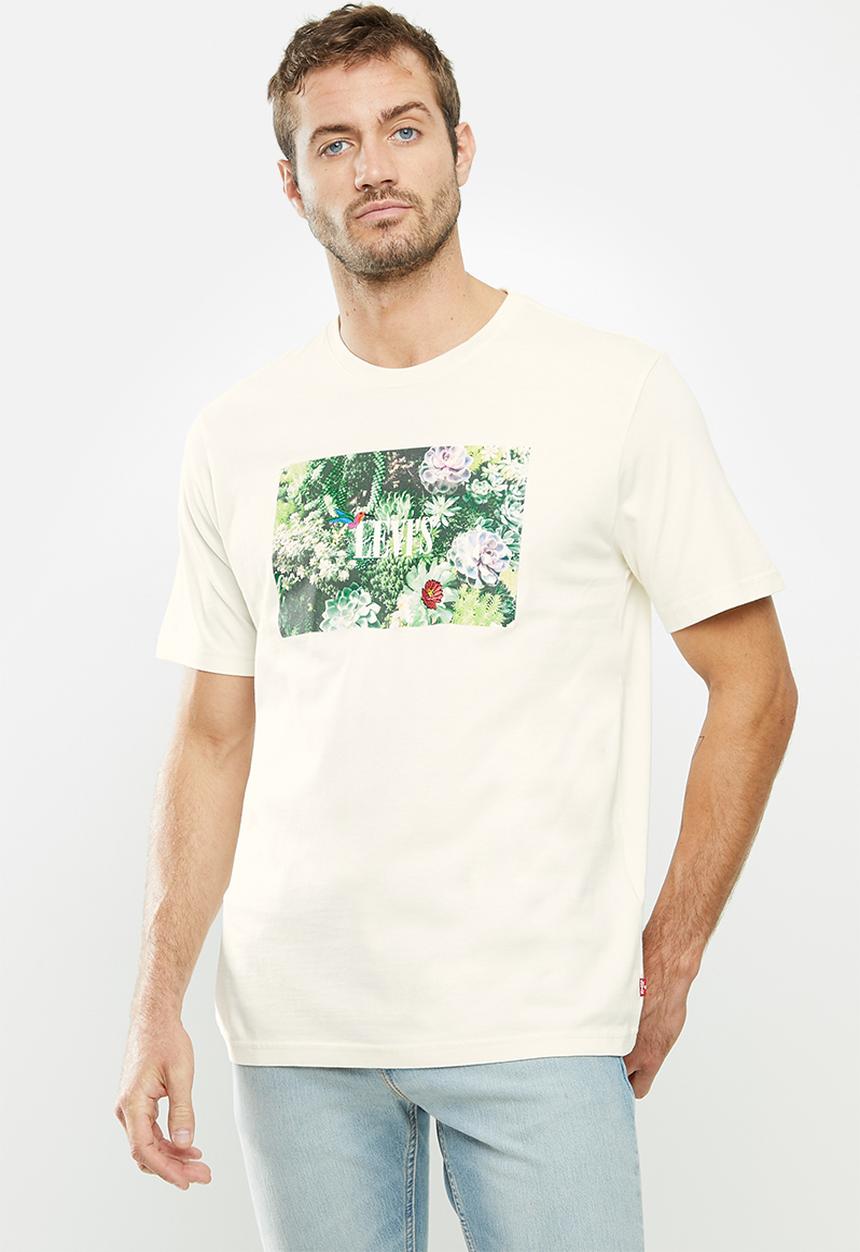Levi’s® - Short sleeve relaxed fit tee - cream