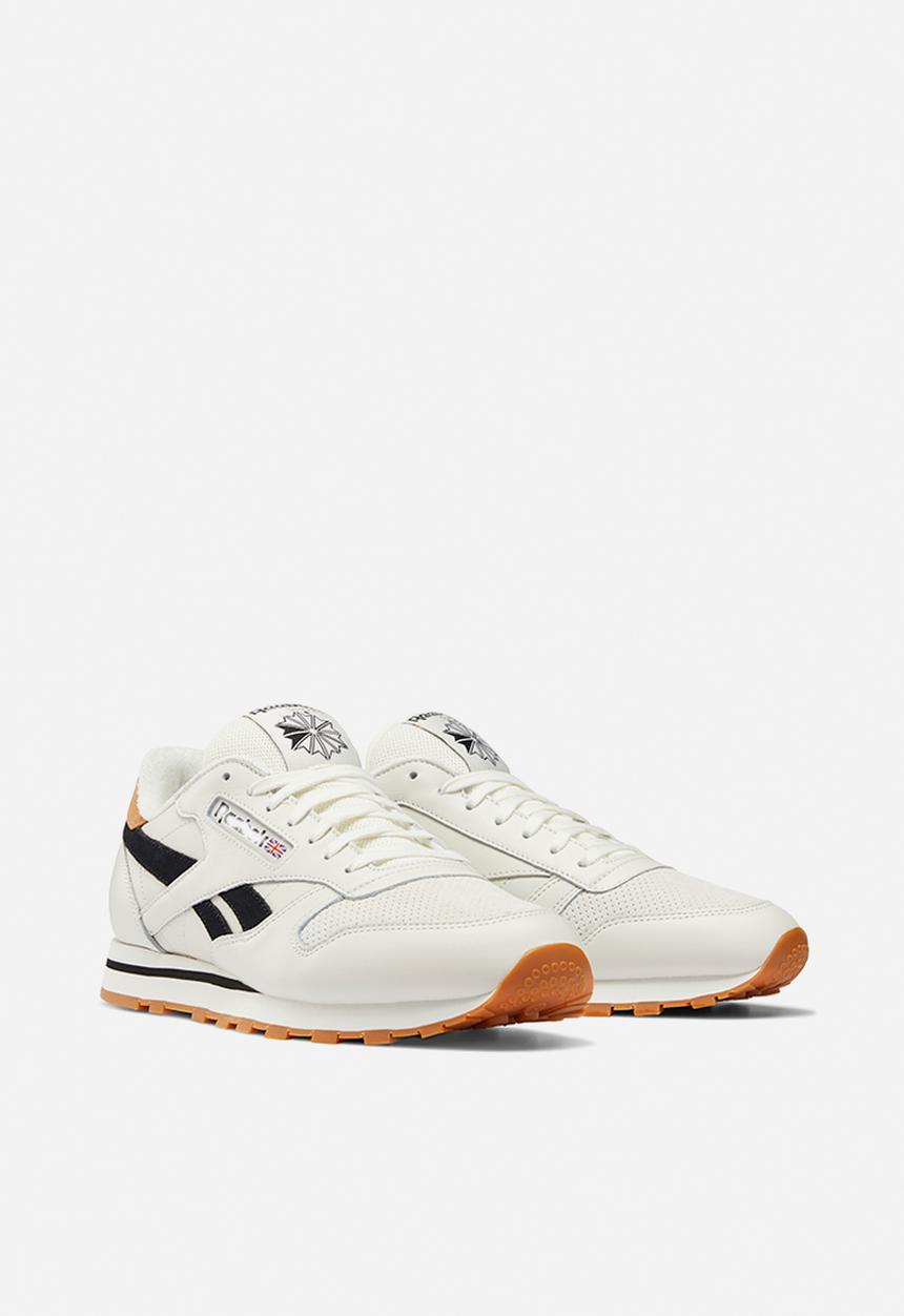Reebok - Classic Leather - chalk/black/chalk