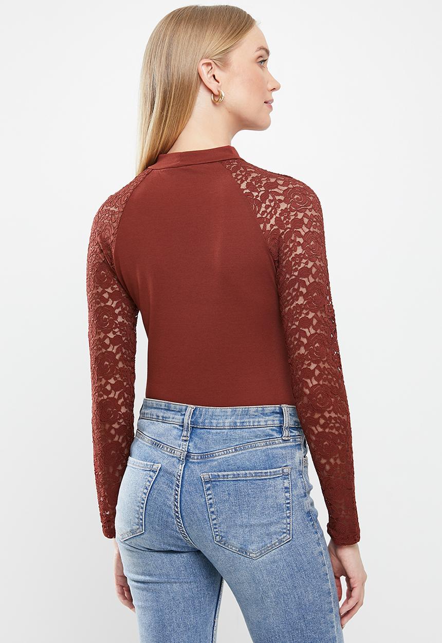 Jacqueline de Yong - Kim long sleeve high neck lace top - rust