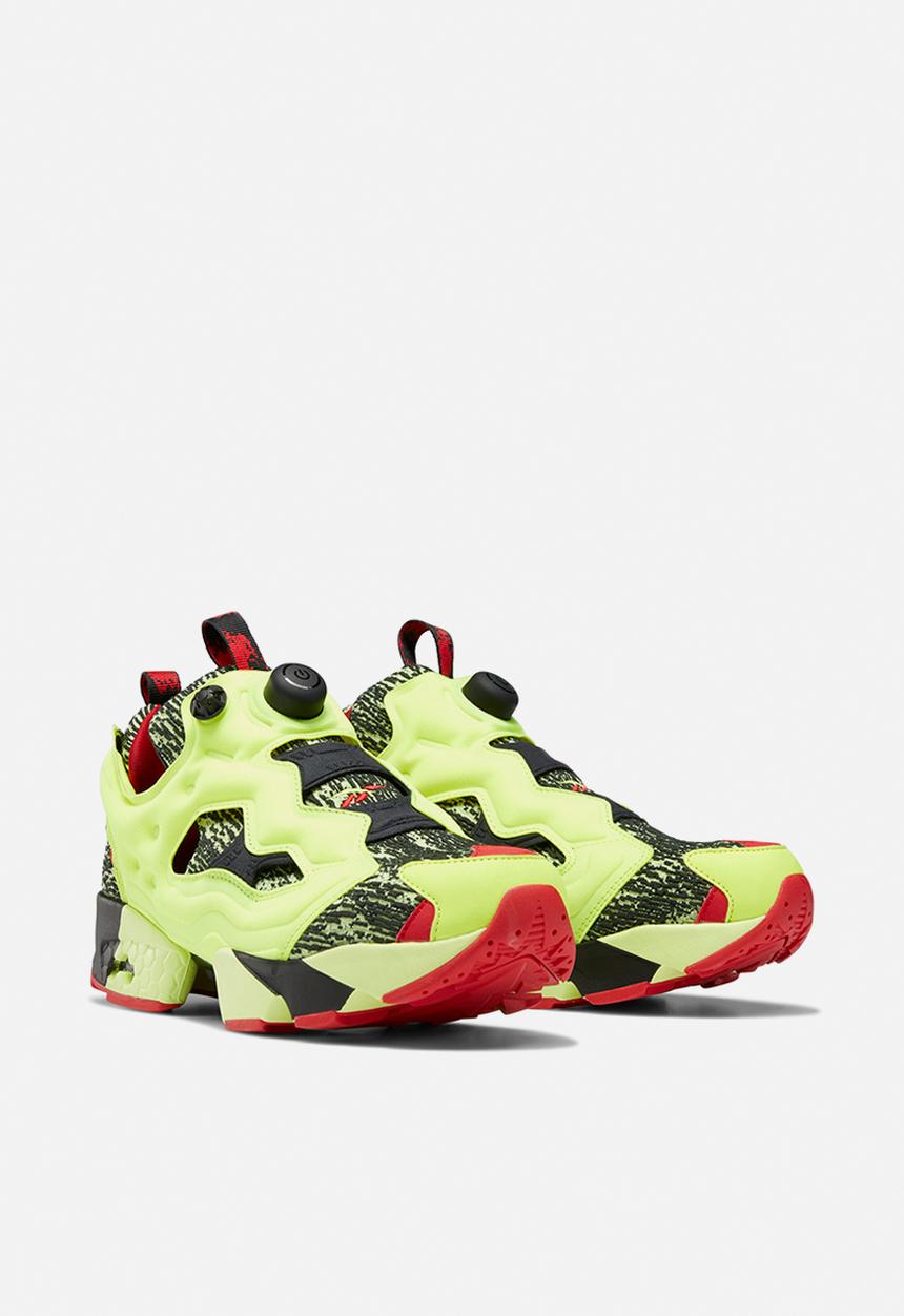 Reebok - Instapump Fury OG - night black/yellow flare/vector red
