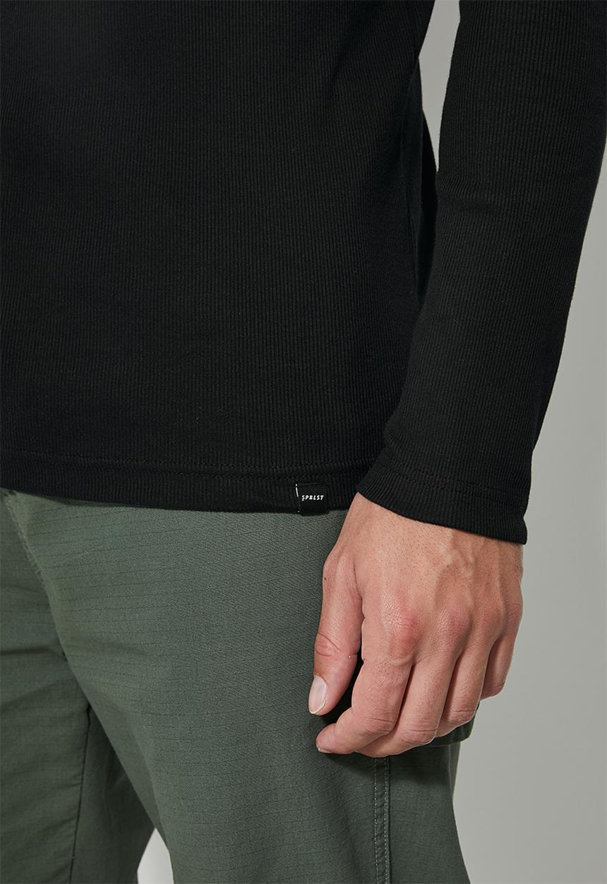 Superbalist - Sochi long sleeve ribbed roll neck tee - black