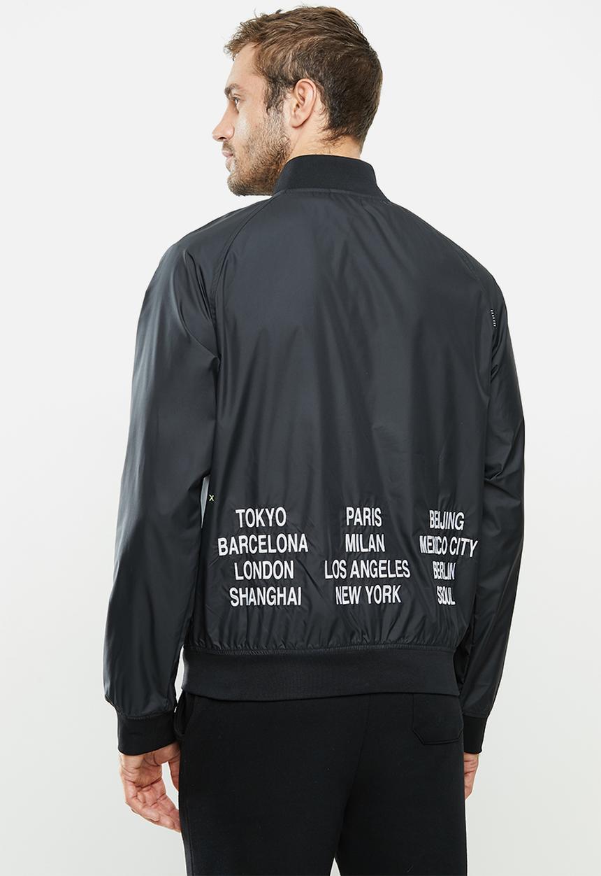 Nike - Nsw wvn jkt wtour - black & white