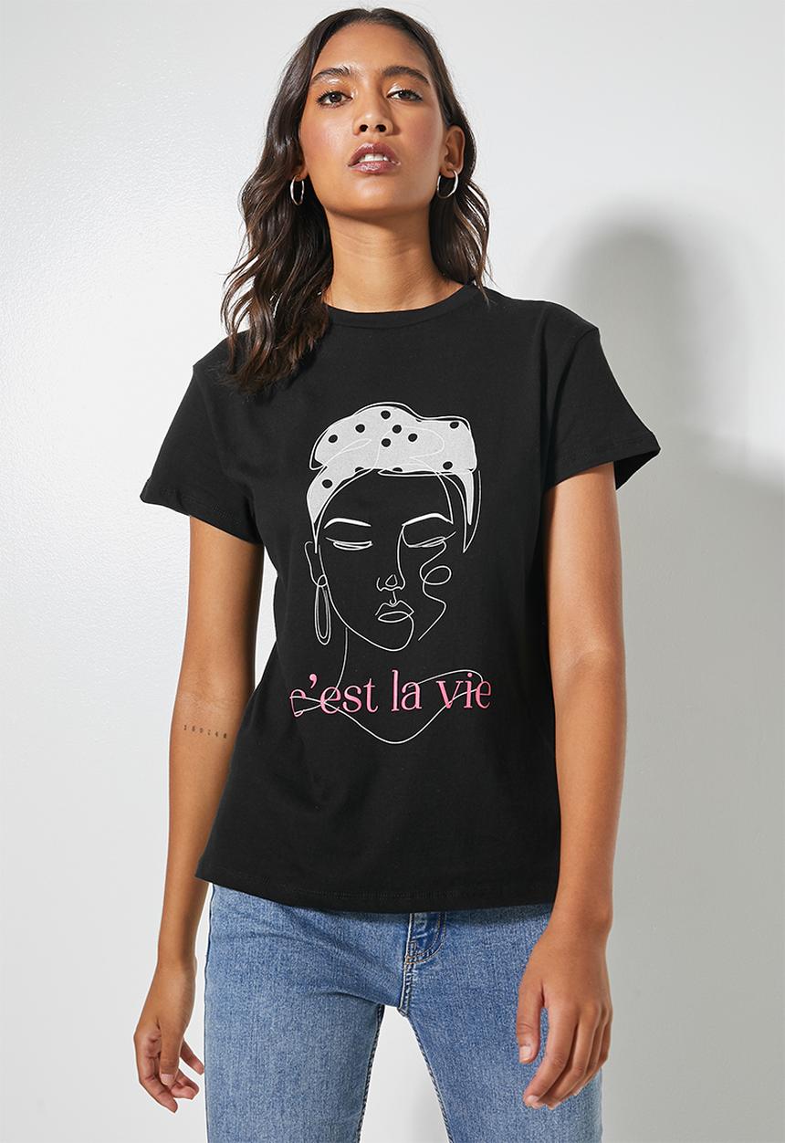 Superbalist - C'est la vie printed tee - black 