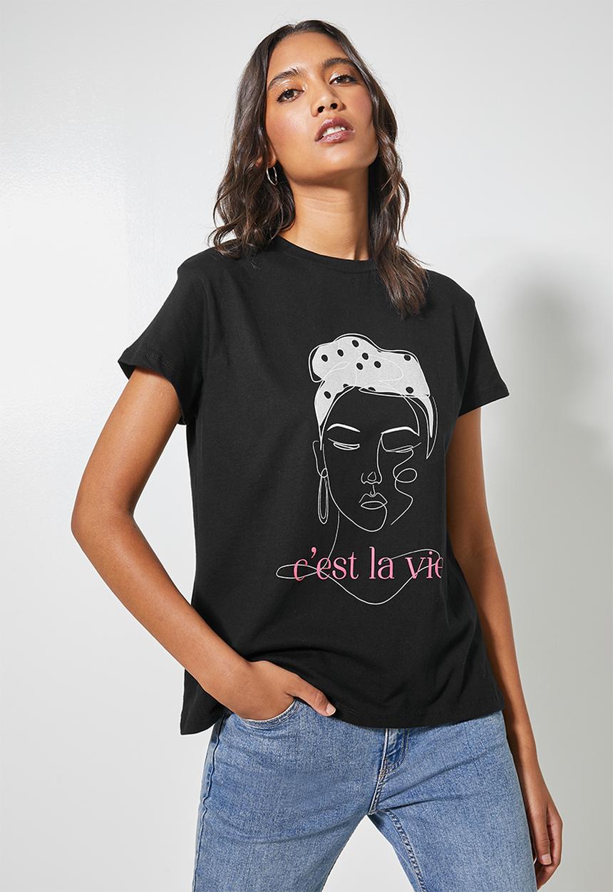 Superbalist - C'est la vie printed tee - black 