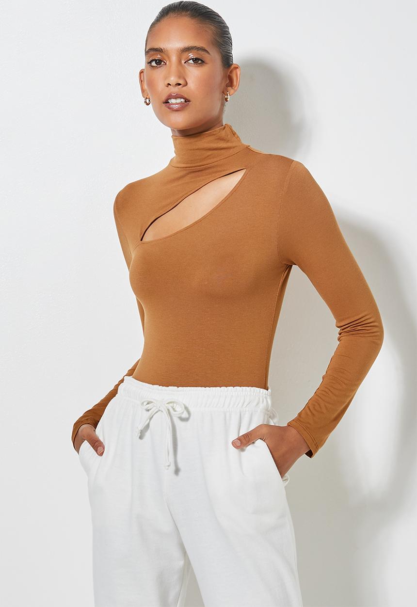 Superbalist - Cutout detail funnel neck bodysuit - tobacco