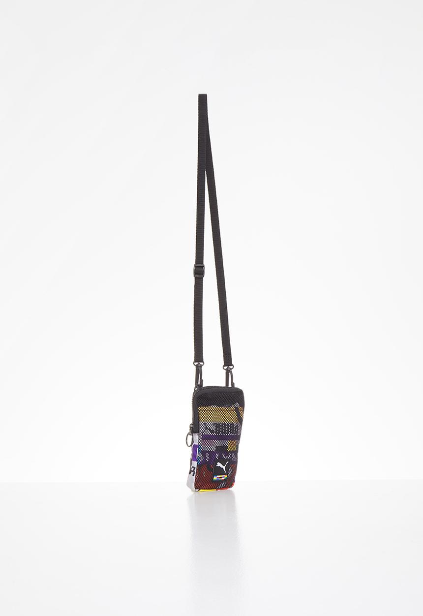 PUMA - Prime street sling pouch - puma black-aop