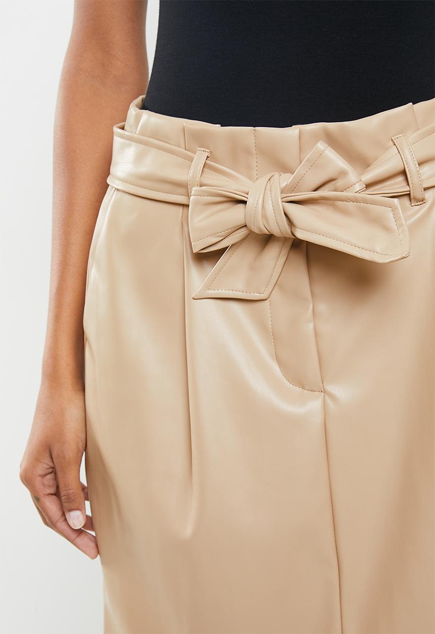 Vero Moda - Solamynte short coated skirt - taupe