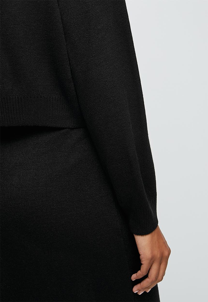 edit - Slash neck jumper - black