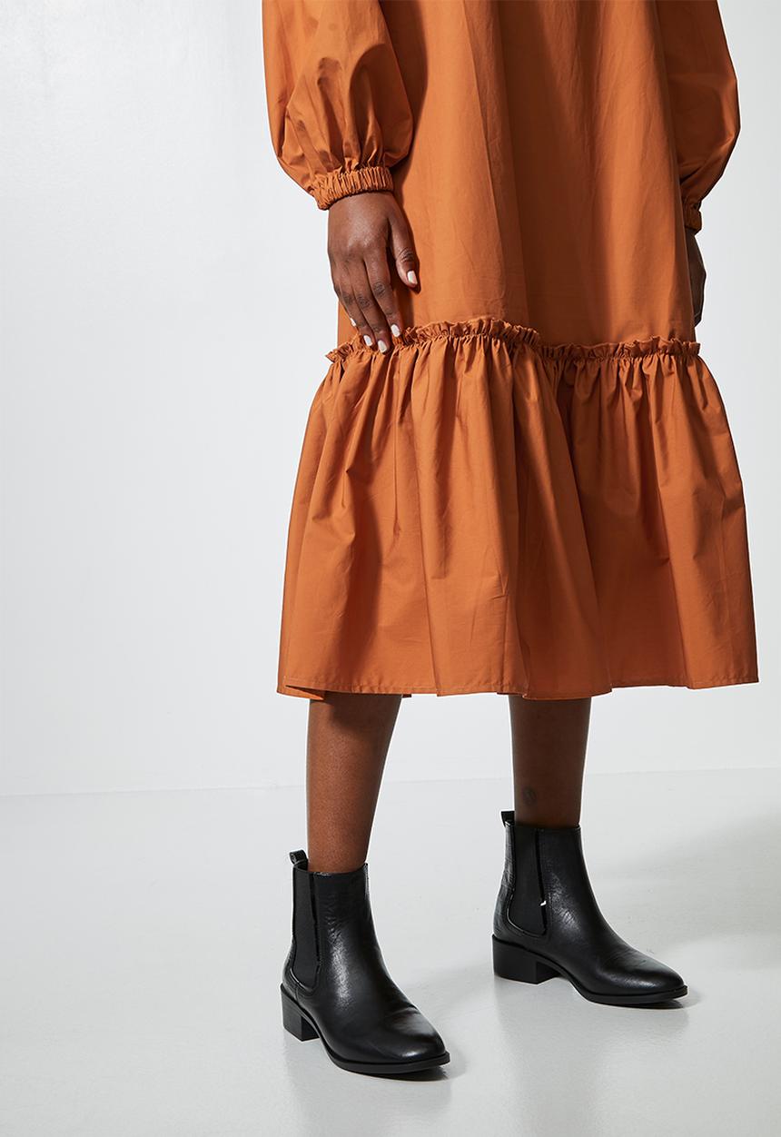 Superbalist - Formal tiered dress with pie crust neckline - tobacco
