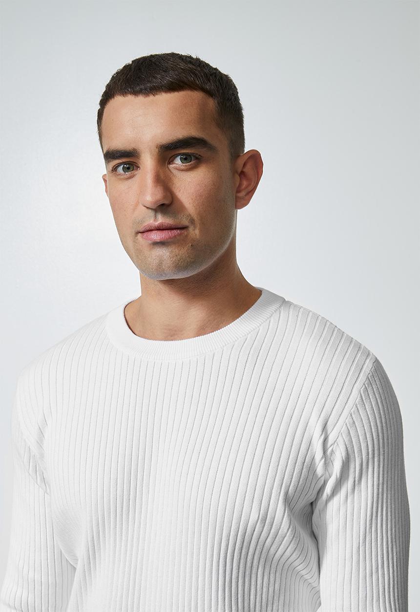 Superbalist - Slim fit ribbed crew neck knit - white