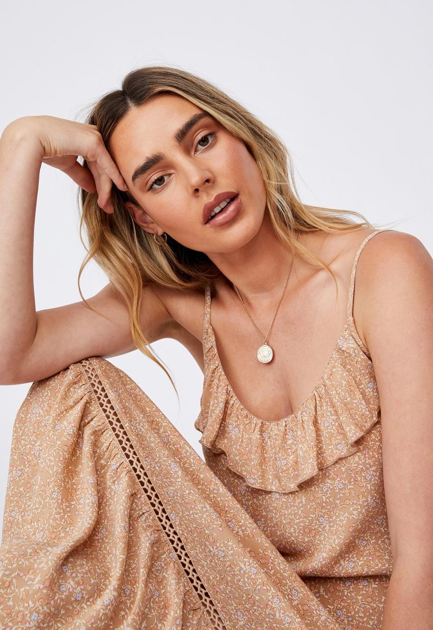 Cotton On - Woven becky strappy ruffle maxi dress - ashlee ditsy caramel brown