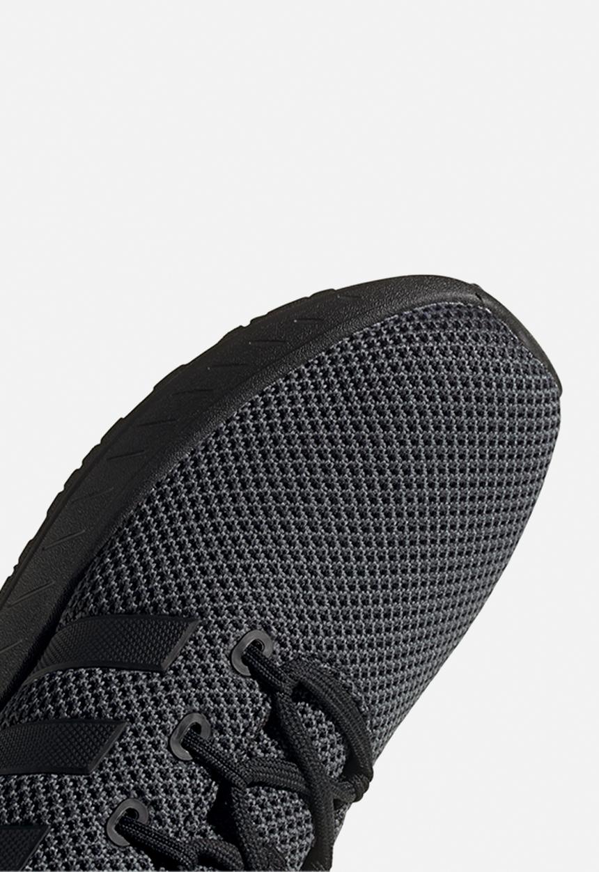 adidas Originals - Questar flow nxt - core black/core black/grey six
