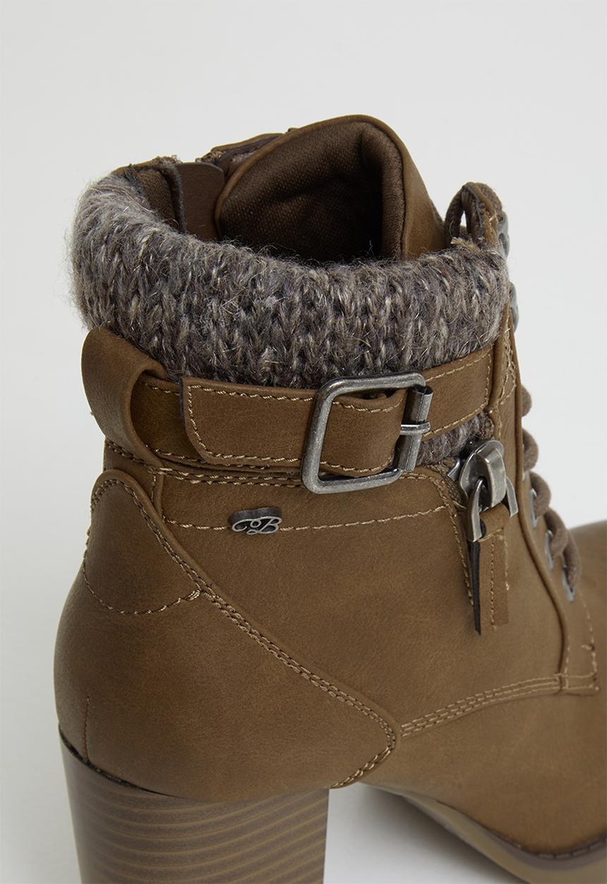 Miss Black - Delta ankle boot - tan